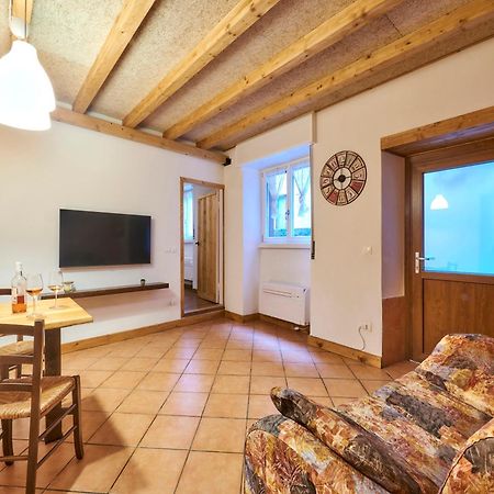 Casa “La Contrada” Villa Varenna Eksteriør billede